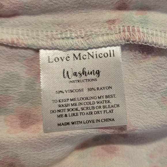Love McNicoll Floral Dress BNWT Small - Picture 7 of 8